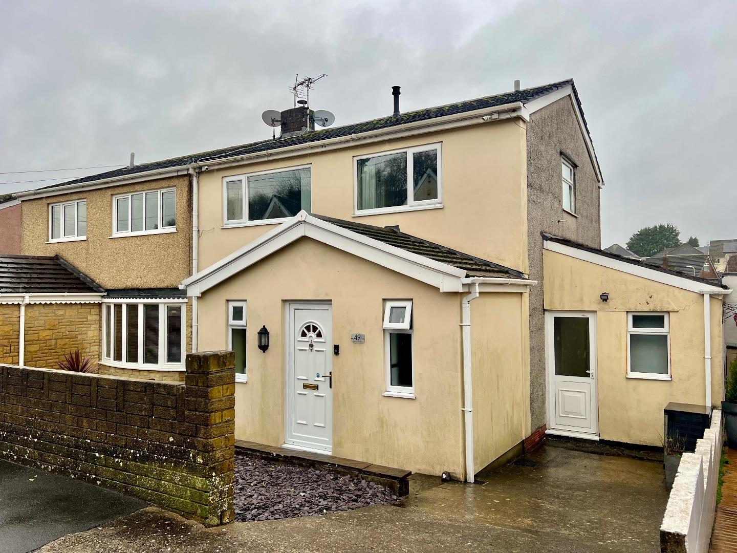 Heol-Y-Bardd, Bridgend County Borough, CF31 4SS